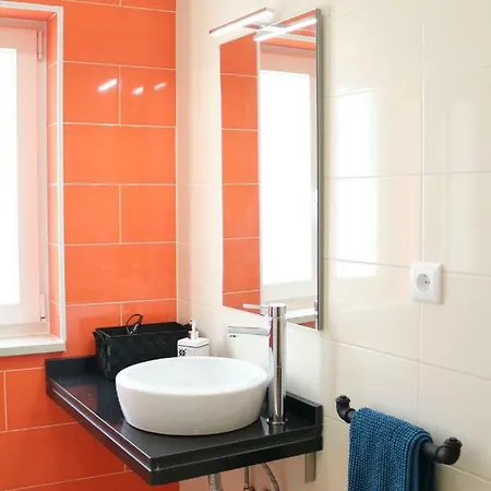 Casa Do Azulejo - Orange Apartment Peniche Exterior photo
